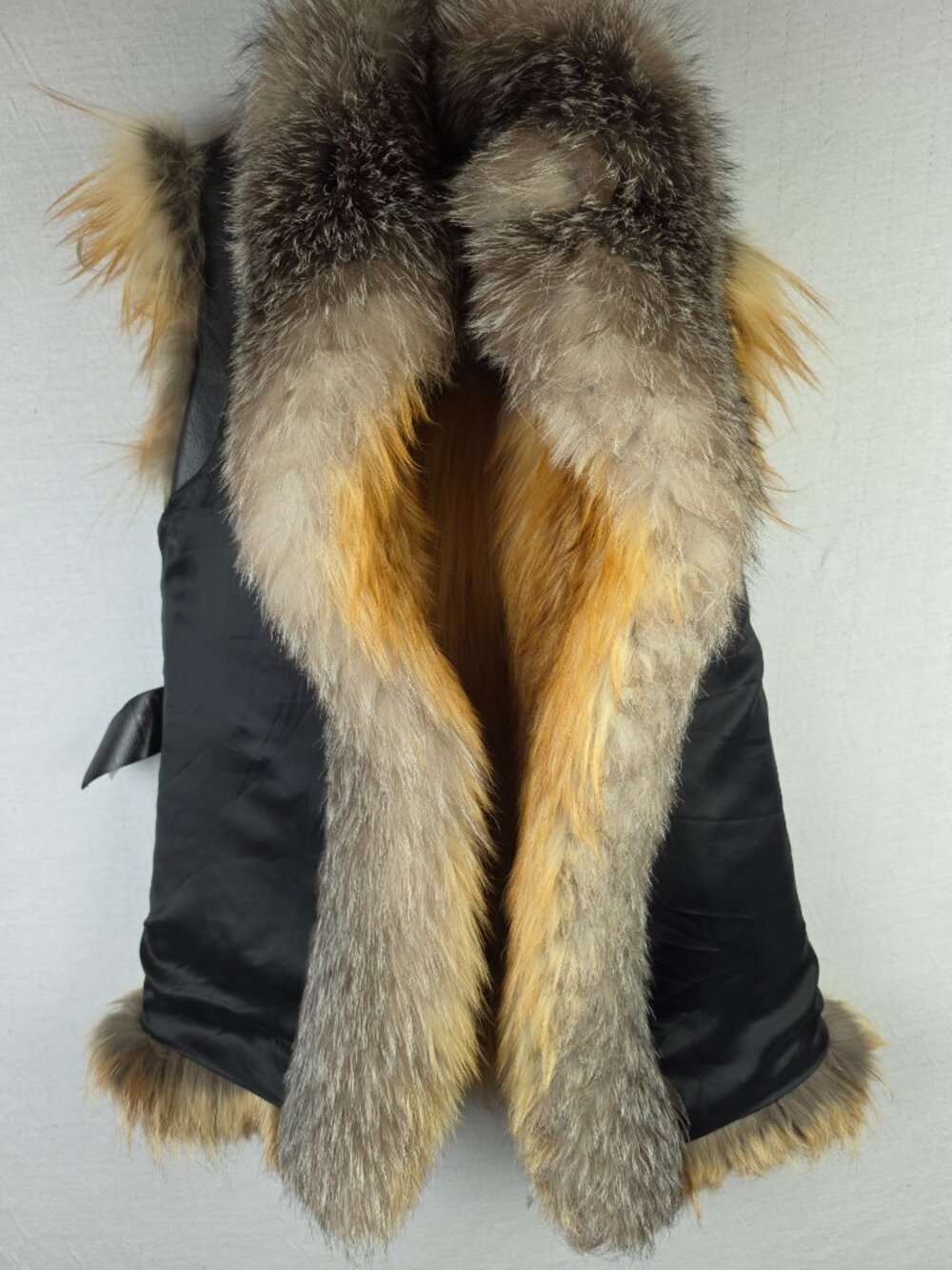 Rare Burberry Runway Golden Fox Fur Gilet Vest Italy Goat Suede size 4 OpenFront - Picture 6 of 16